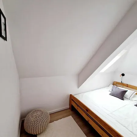 Apartamencik Sloneczny * Kamienna Gora